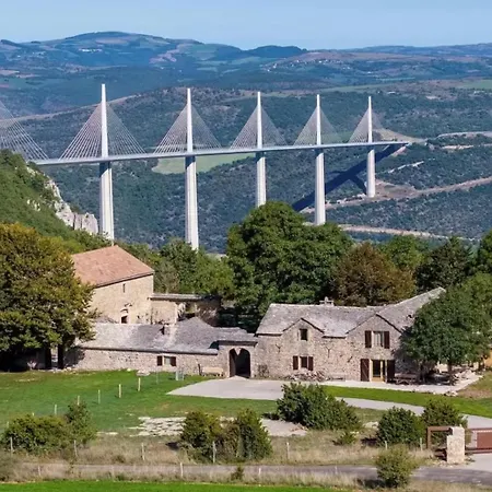 Apartament De Charme Dans Bergerie Renovee Creissels